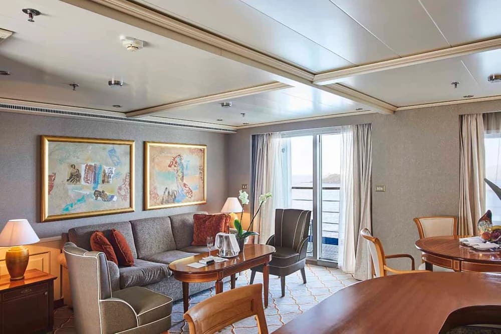Silver Whisper Suite cabin