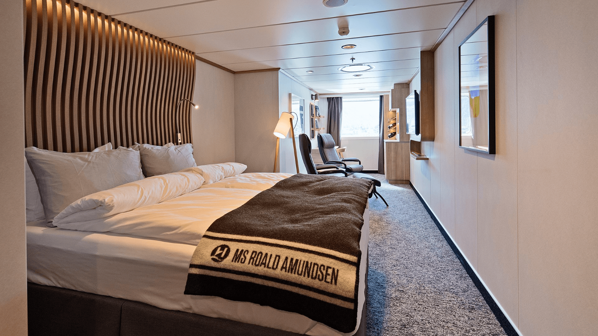 MS Fridtjof Nansen Oceanview cabin