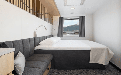MS Finnmarken Oceanview cabin