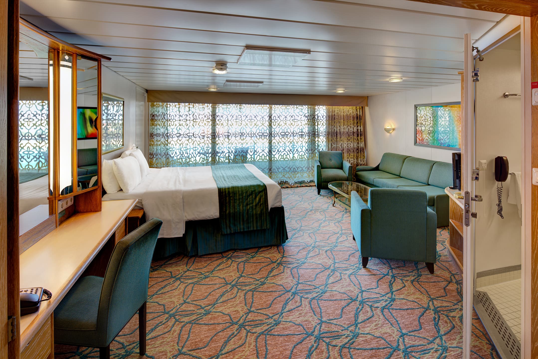 Enchantment of the Seas Suite cabin