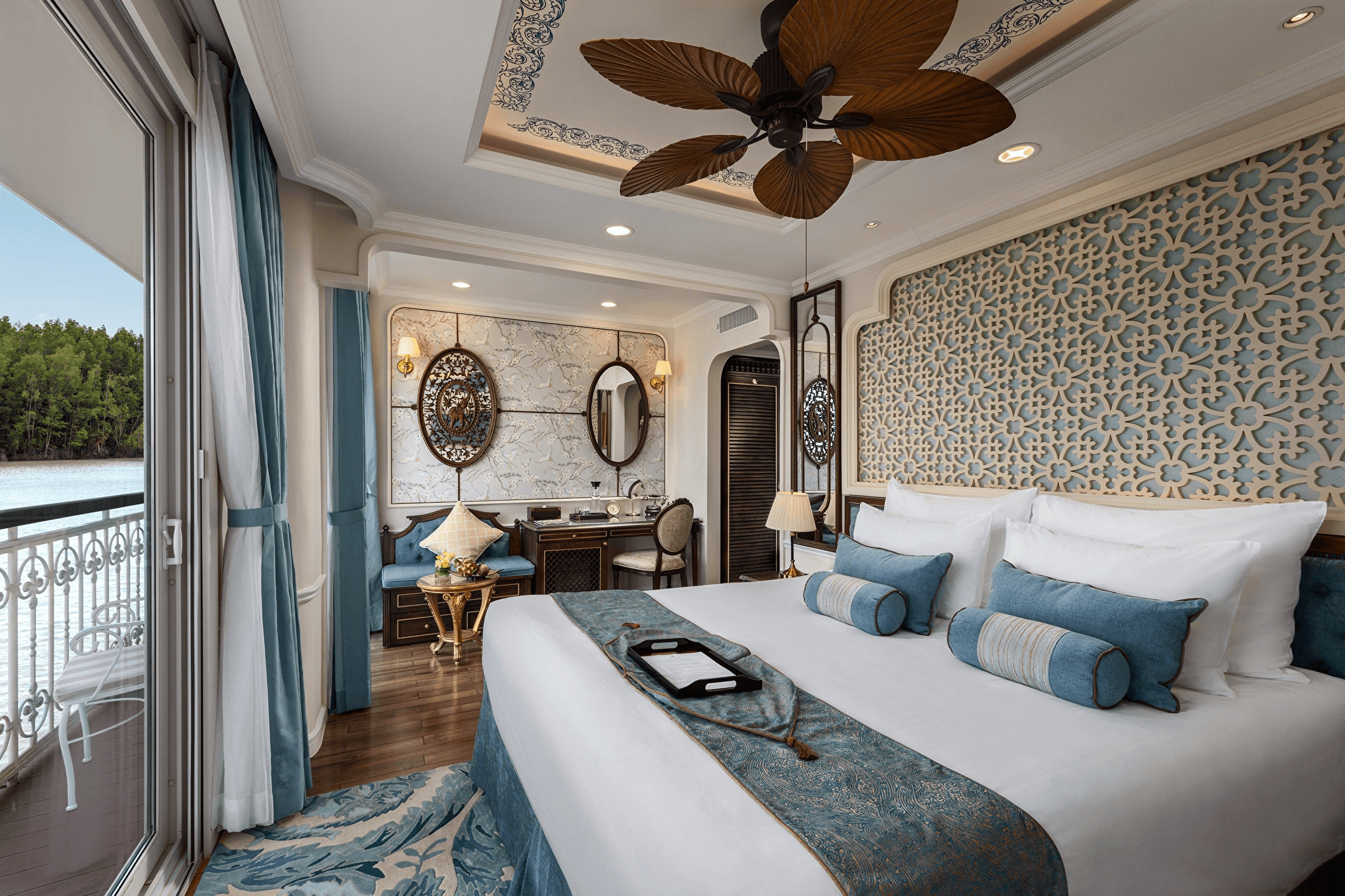 Mekong Jewel Suite cabin