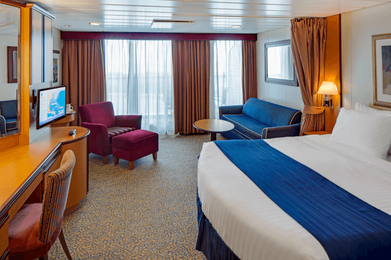 Serenade of the Seas Suite cabin