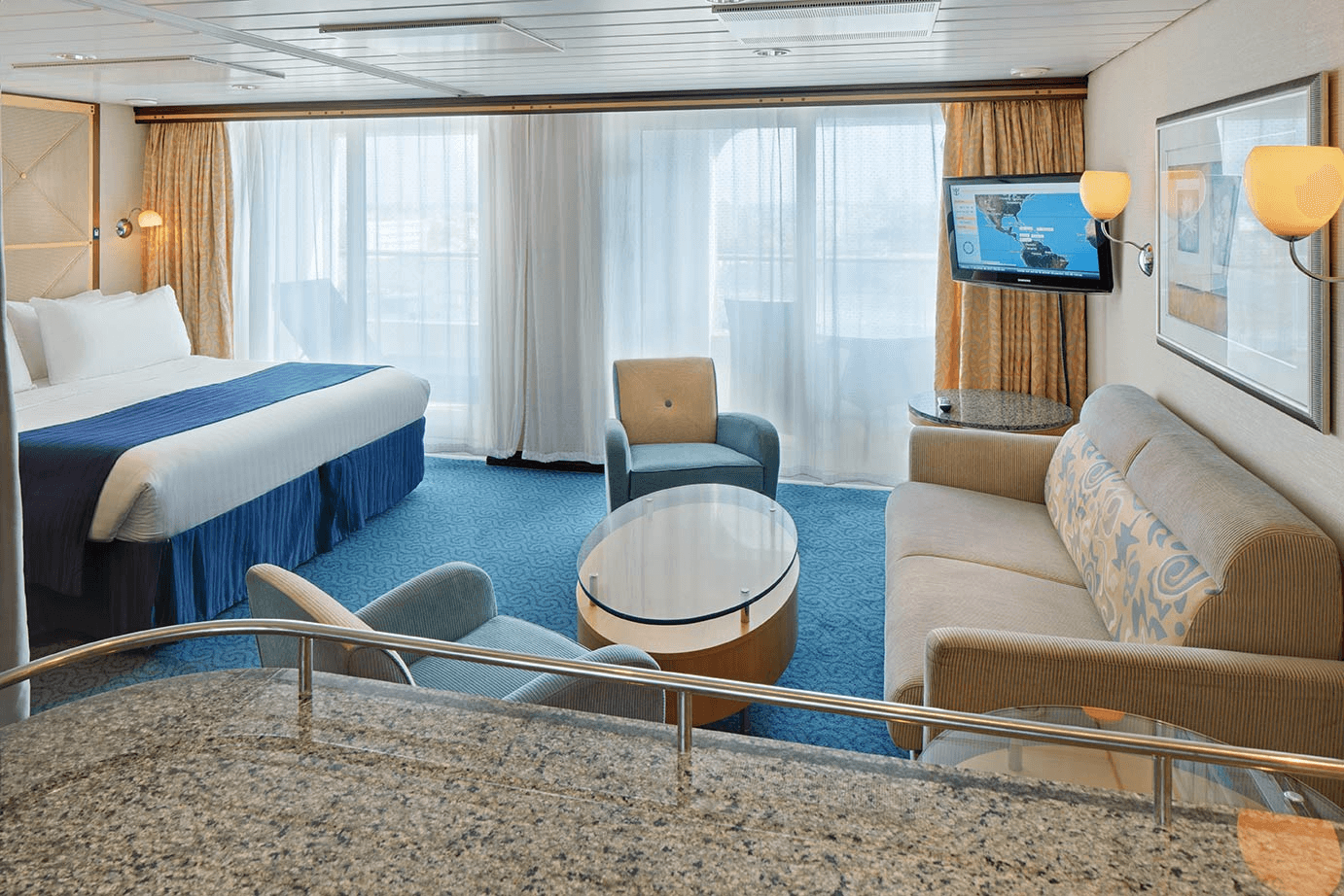 Voyager of the Seas Suite cabin