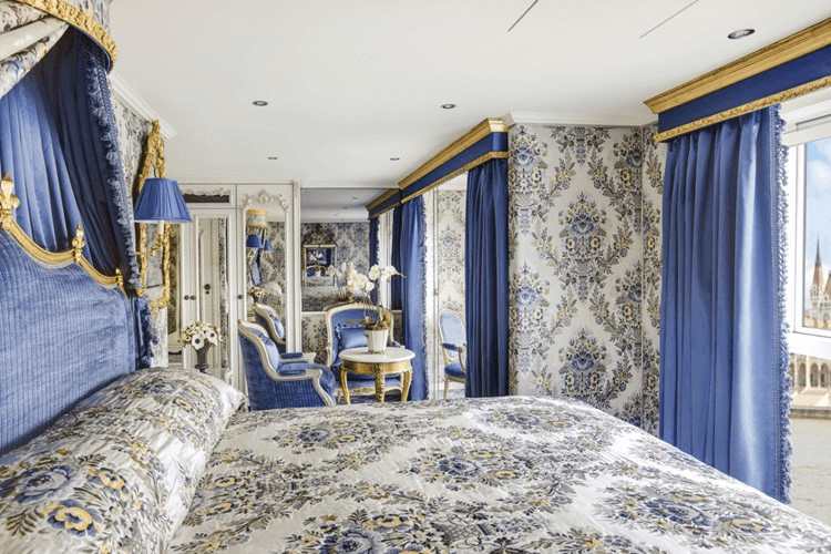 S.S. Maria Theresa Suite cabin