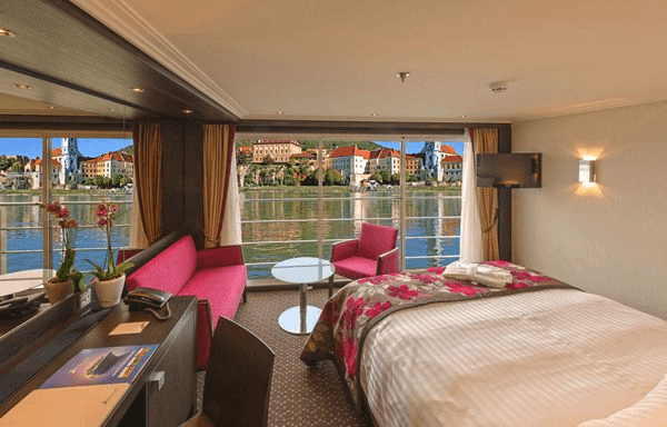 Avalon Artistry II Suite cabin