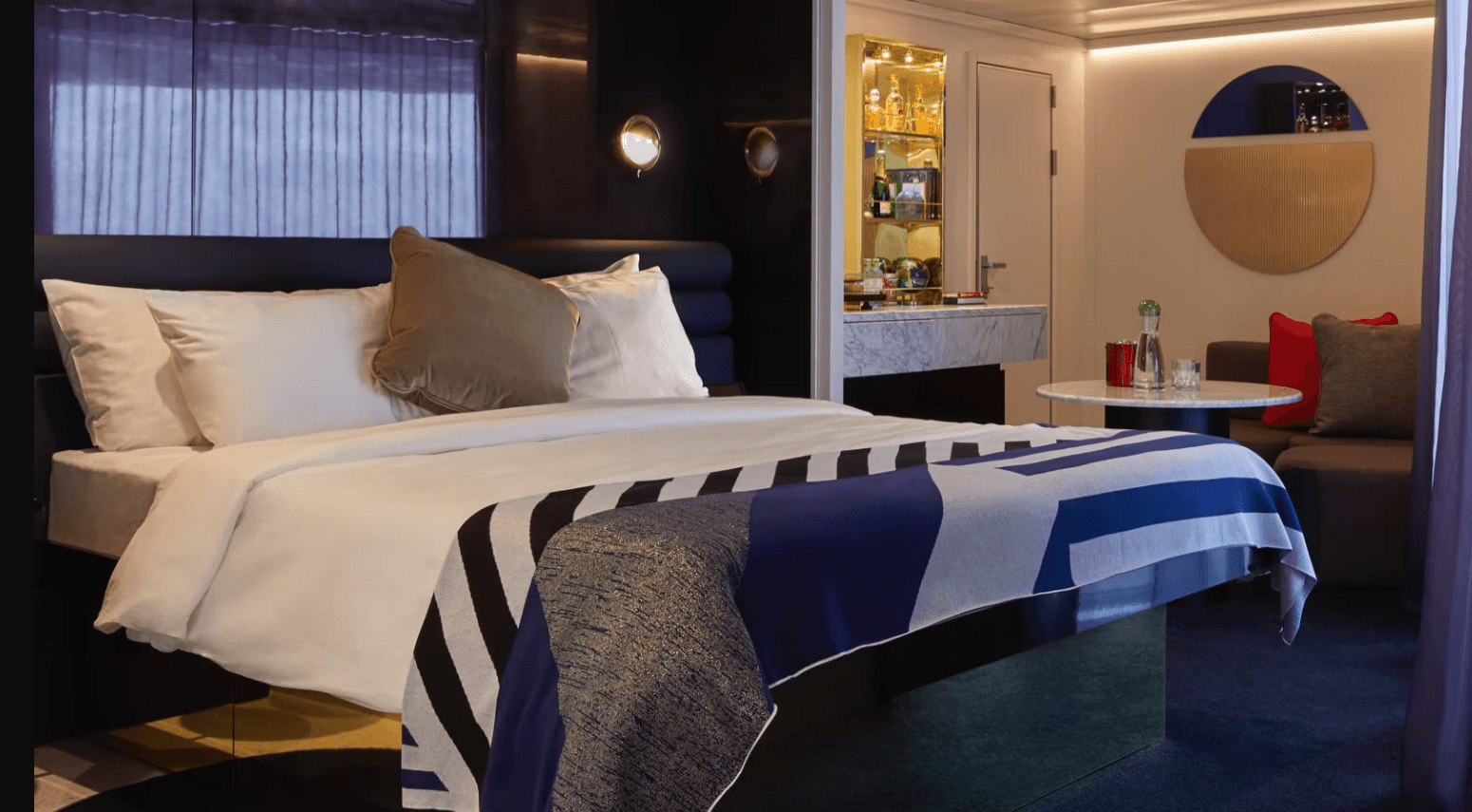 Valiant Lady Suite cabin