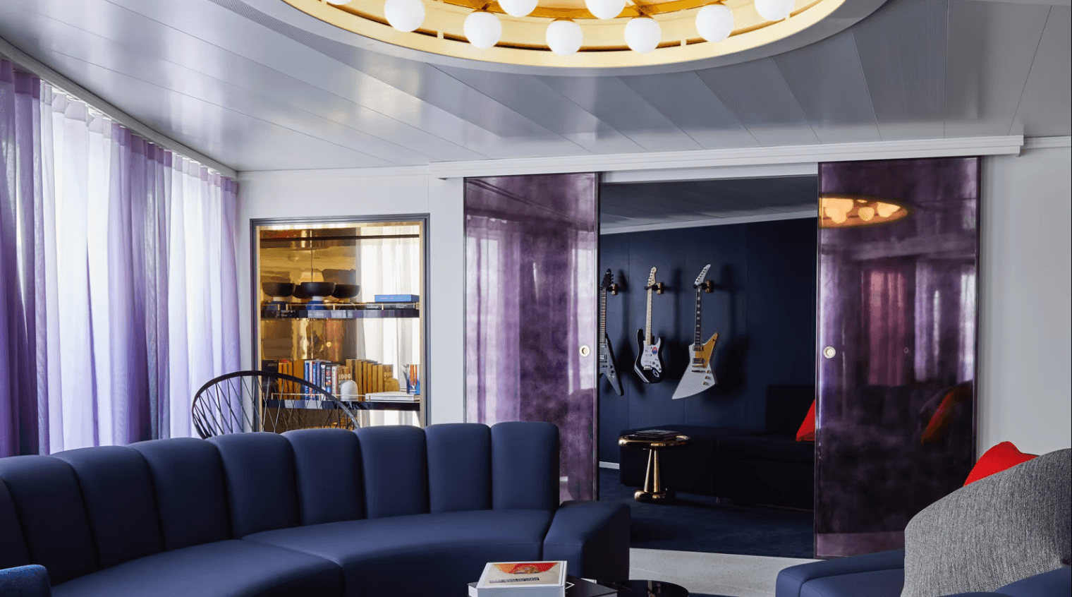 Valiant Lady Suite cabin