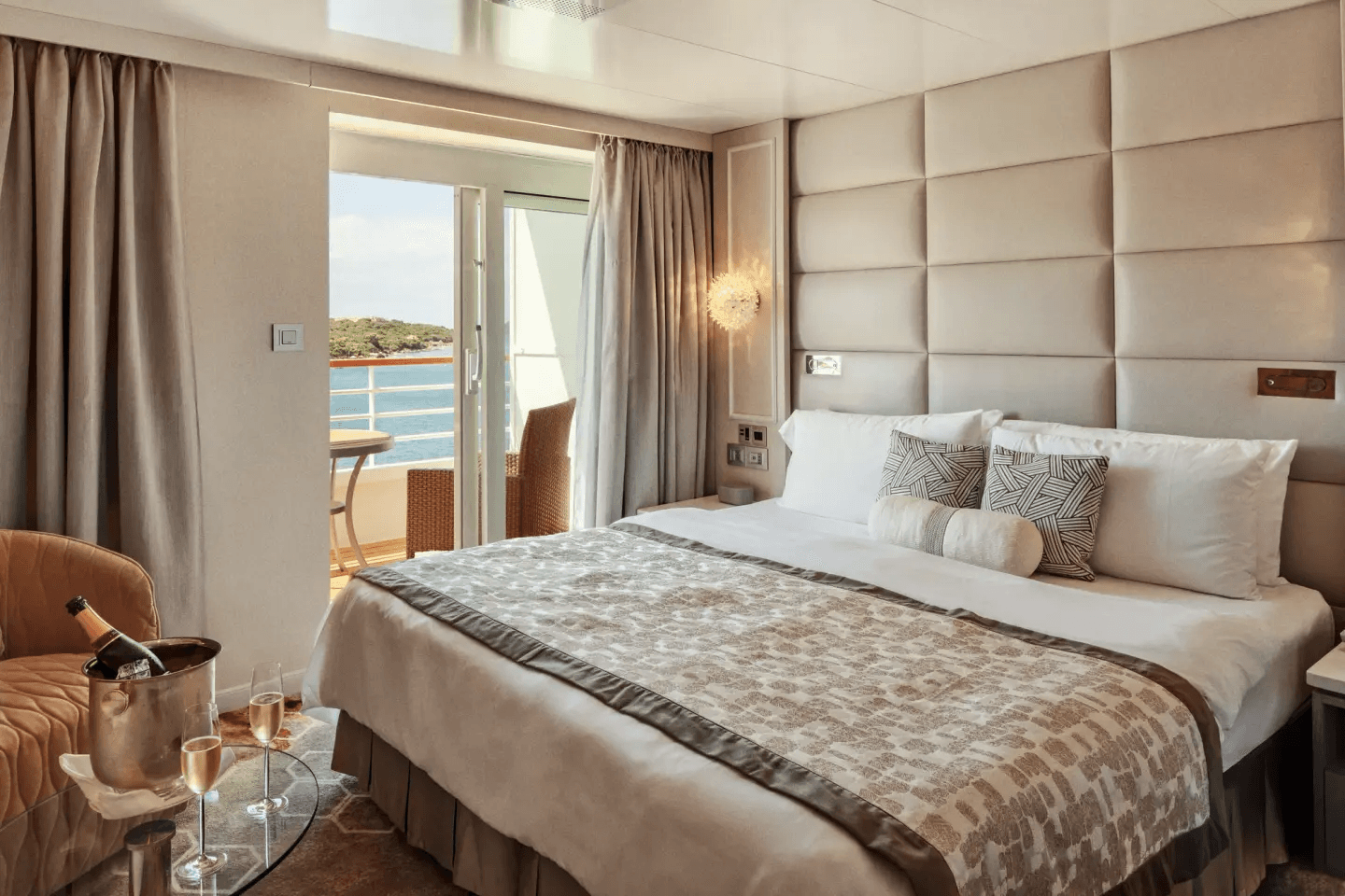 Crystal Symphony Suite cabin