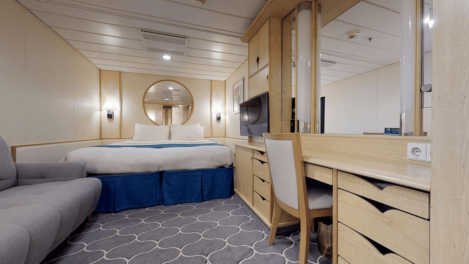 Navigator of the Seas Inside cabin