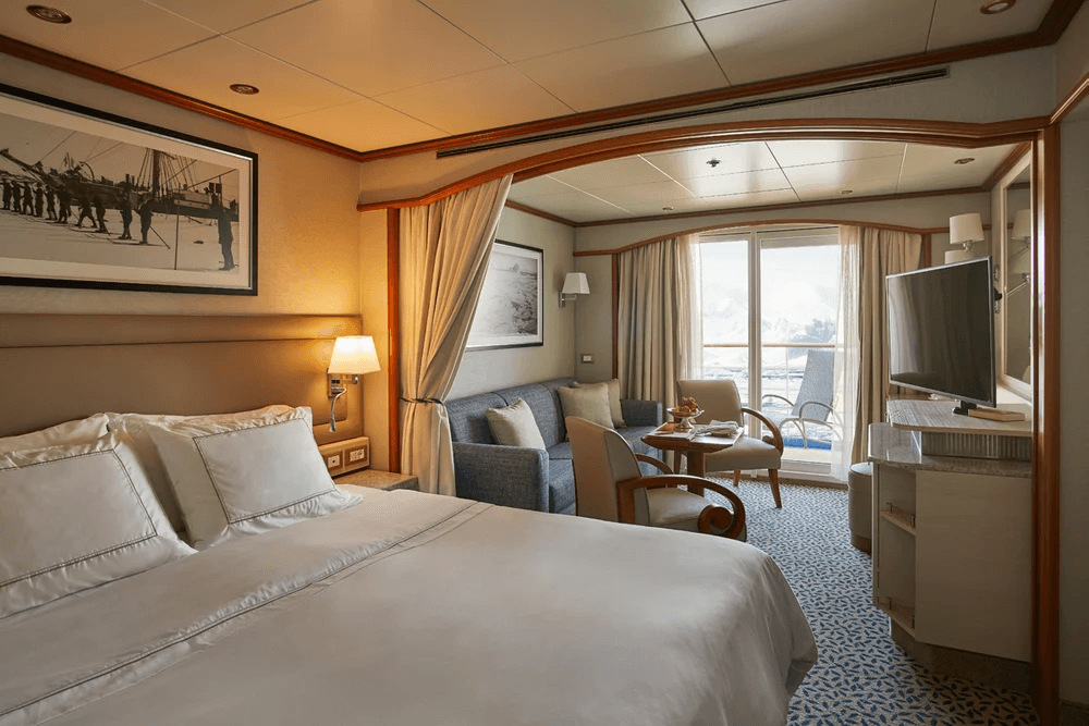 Silver Cloud Suite cabin