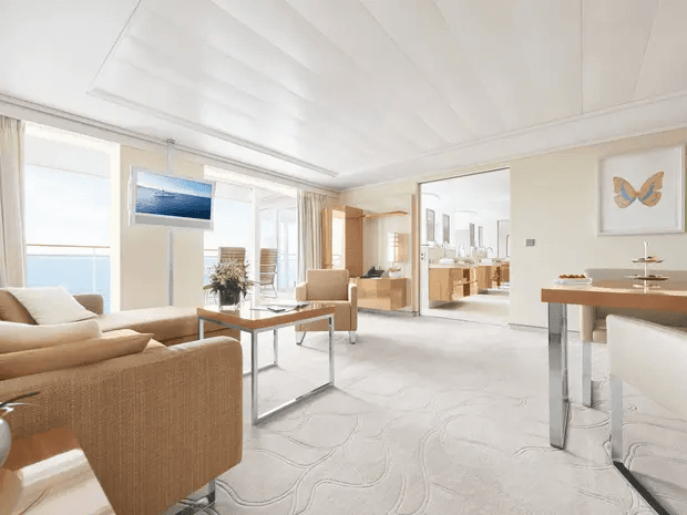 MS EUROPA 2 Suite cabin