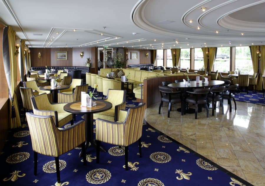 Piano Bar on MS Lord Byron