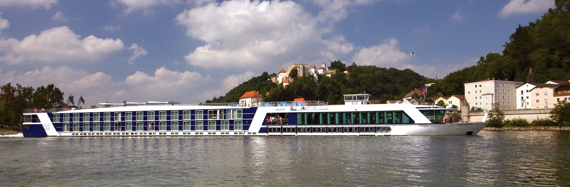 AmaDante cruise ship