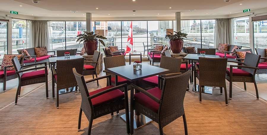 Club Lounge