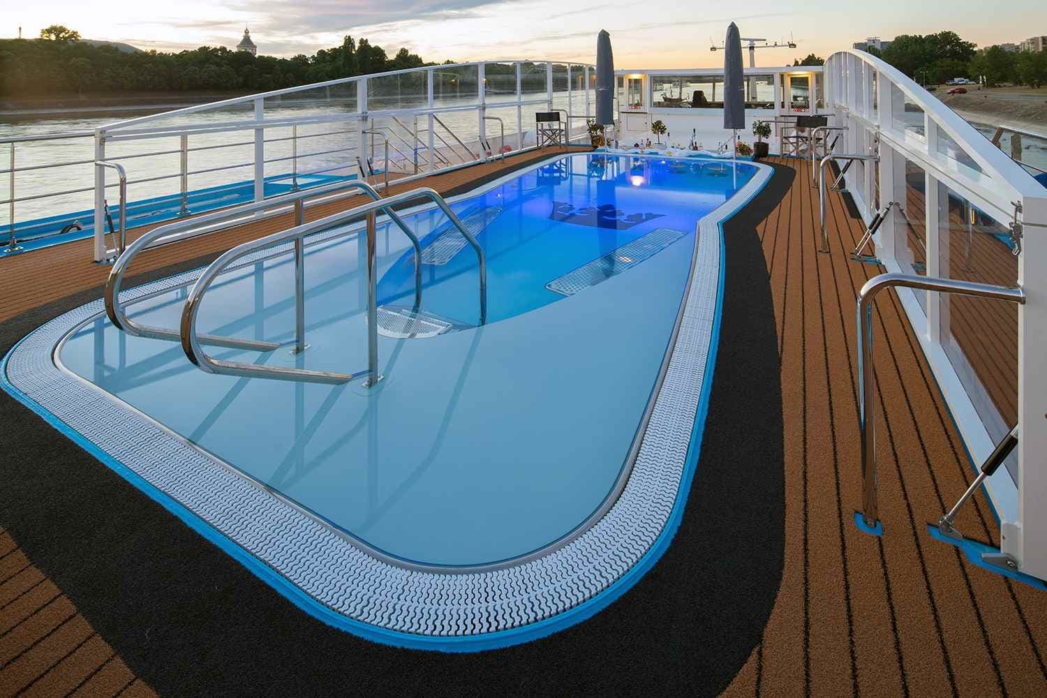 AmaSiena cruise ship