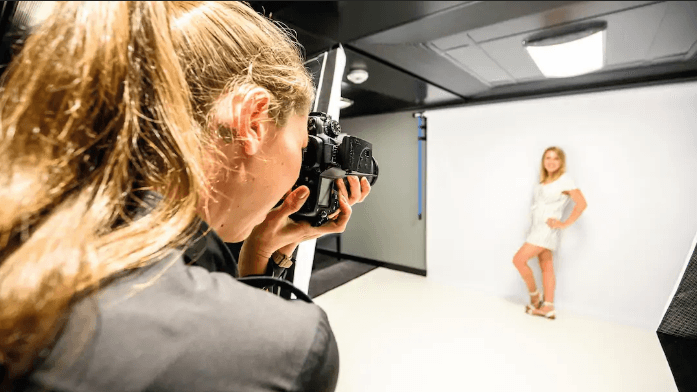 Photo Studio & Kiosks