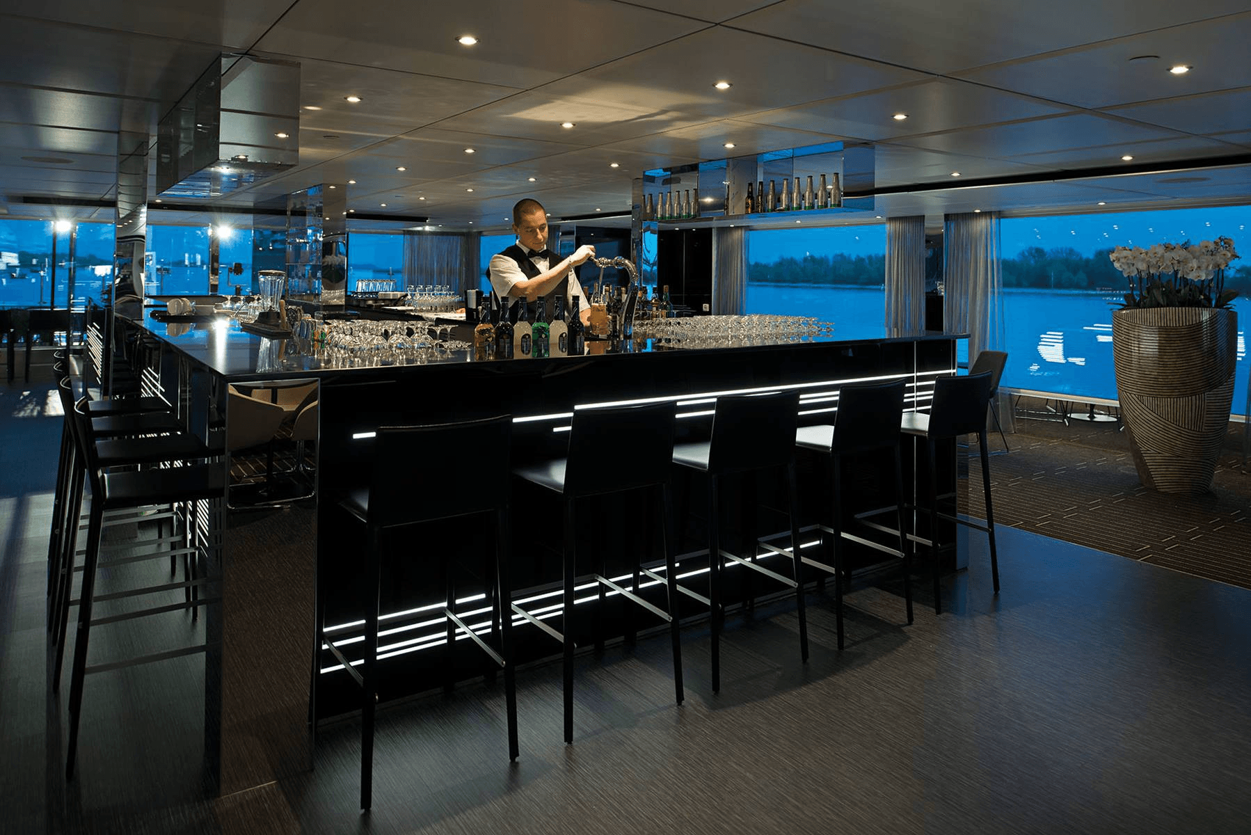 Horizonbar2 on Emerald Sky