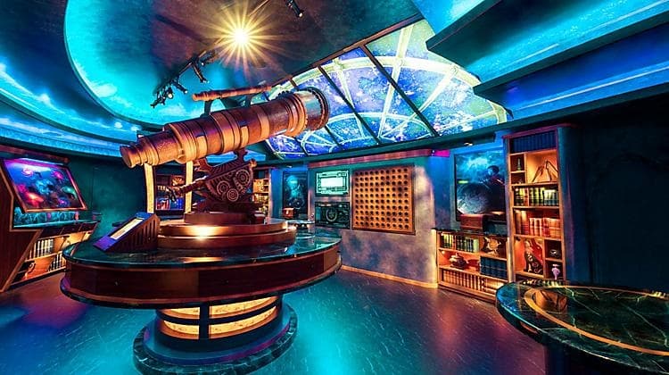 Ovation of the Seas cruise ship