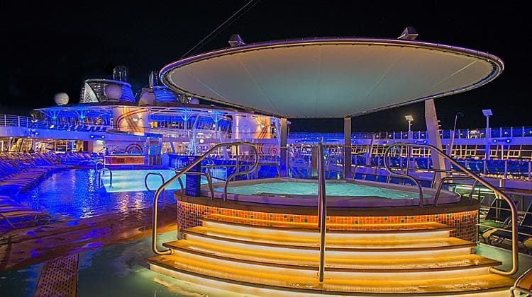 Whirlpools Water Pool Deck Night Activity