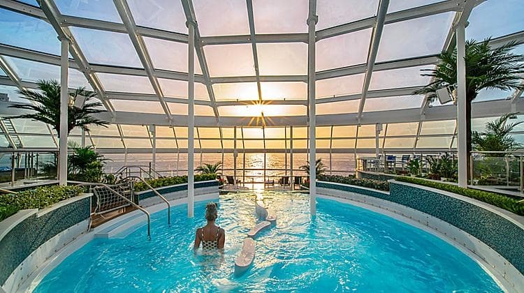 Symphony of the Seas cruise ship