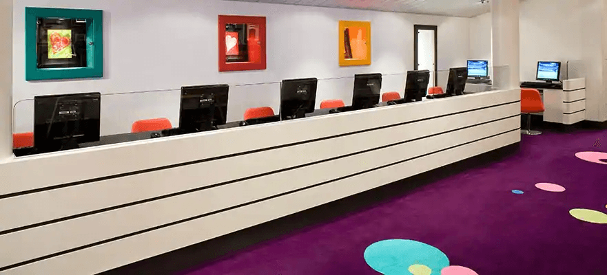 Jade Modal Internetcafe