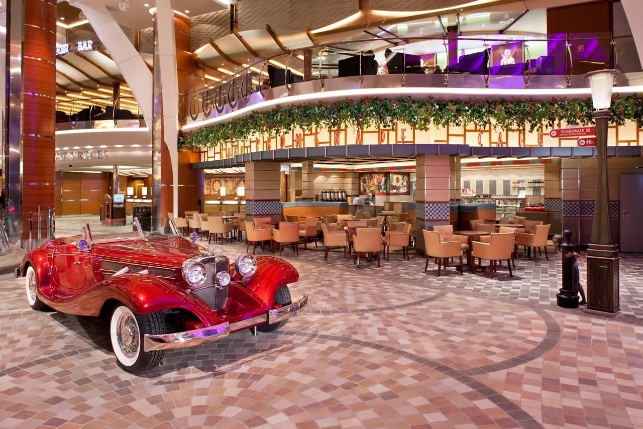 Cafe Promenade Car Venue Food Dining