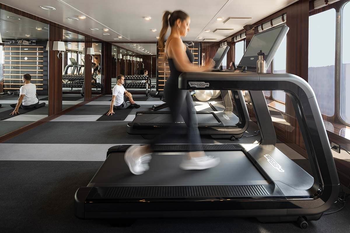 FITNESS STUDIO 70A833546554