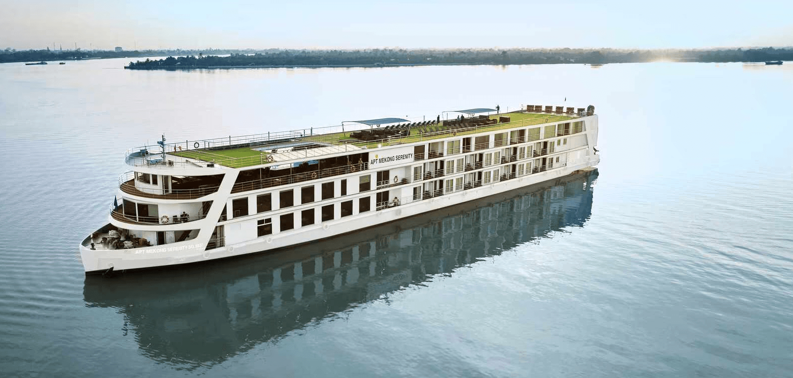 Expedition cruises cruise style