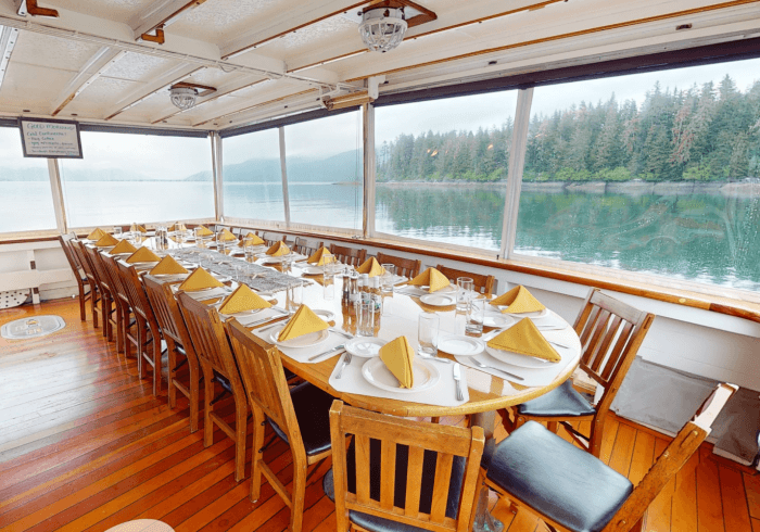 M/V Liseron cruise ship