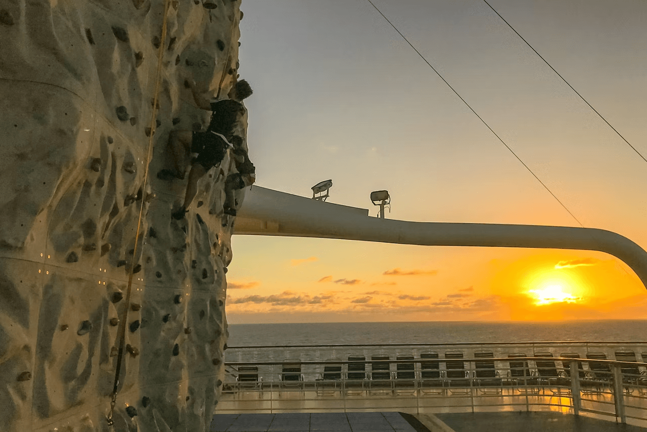 Jewel of the Seas cruise ship