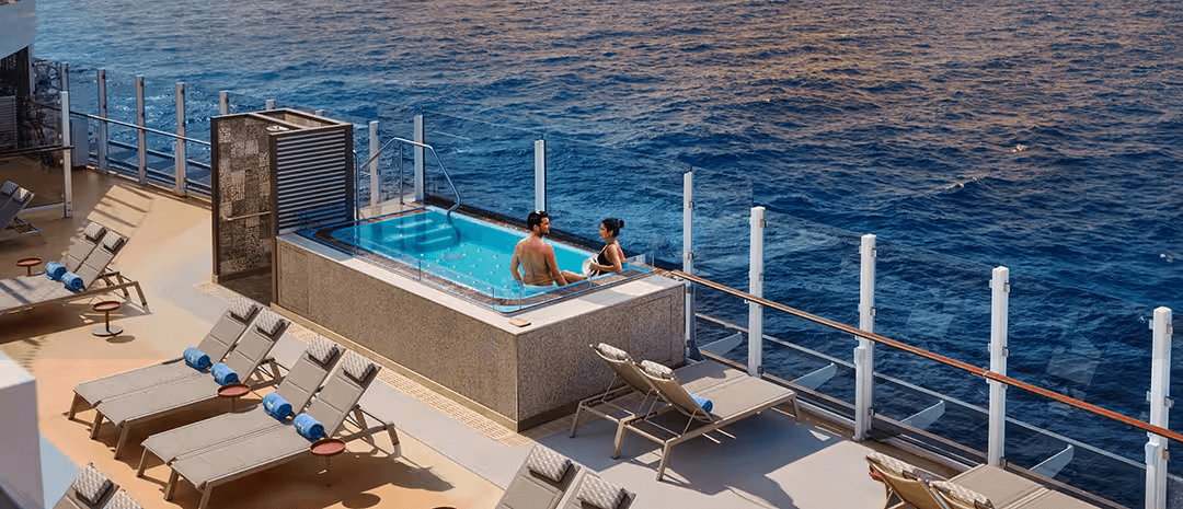 Norwegian Luna cruise ship