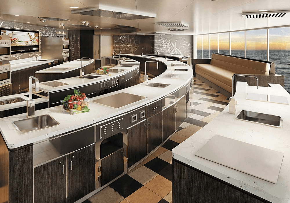 Seven Seas Splendor cruise ship