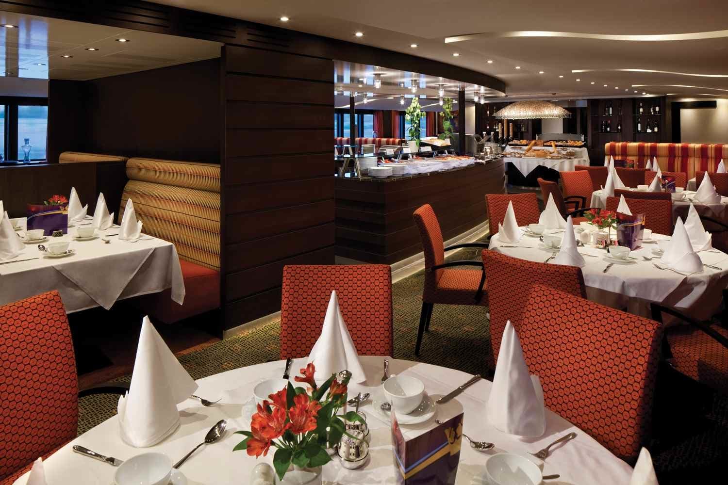 Main Restaurant on AmaSerena