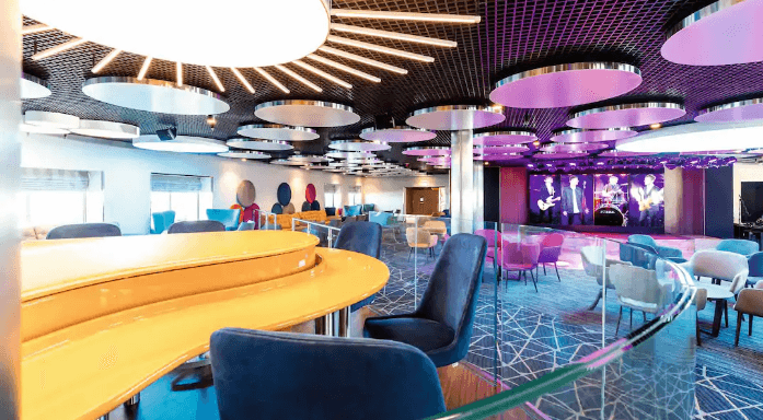 Atrium Bar