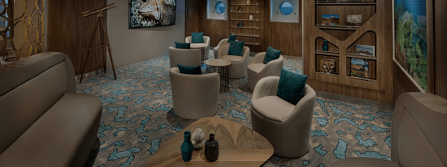 Naturalist Lounge