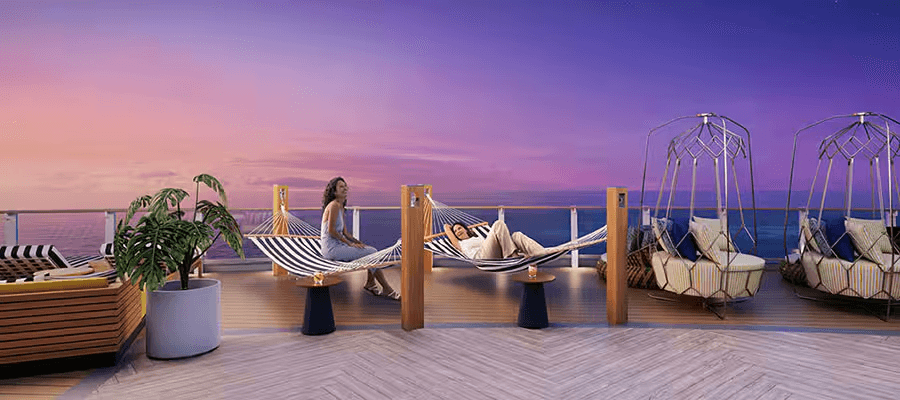 Outdoor Lounge